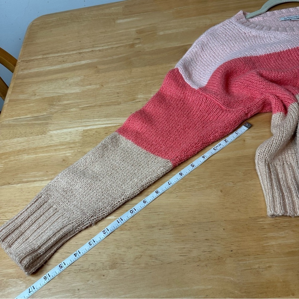 American Eagle AE Women’s Pink Beige Striped Sweater Size Medium M - Picture 5 of 9